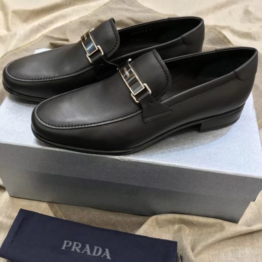 Giày công sở Prada tại Hà Nội và TPHCM