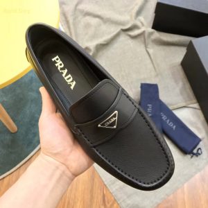 Royal Shop bán giày Prada uy tín