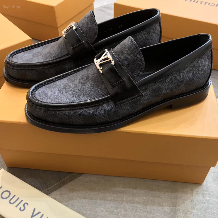 Phom giày chuẩn authentic