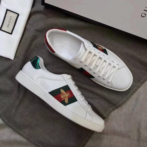 Mẫu giày Gucci sneaker với họa tiết độc đáo, sang trọng