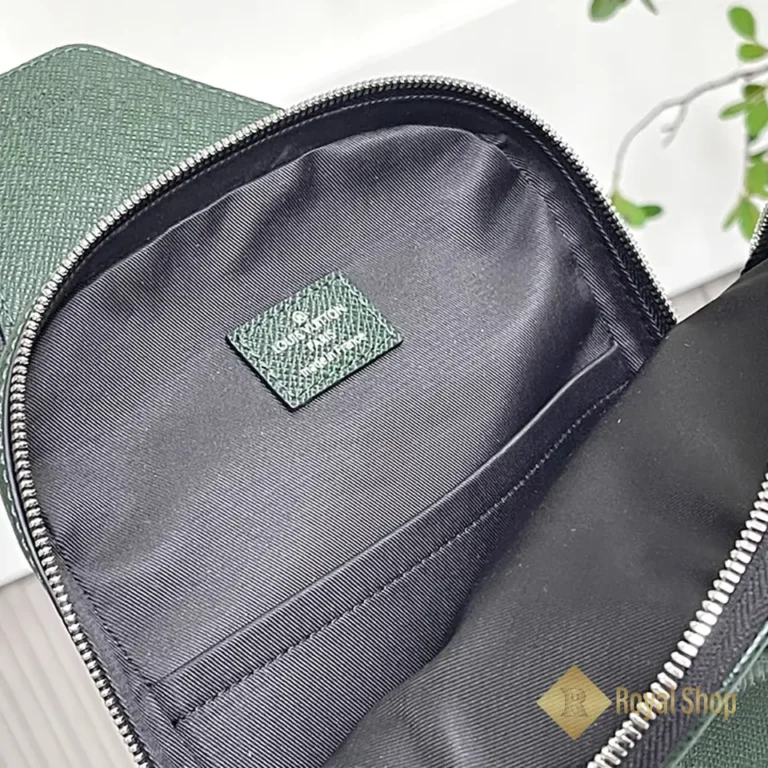 Bên trong Túi nam LV Slingbag Gr-M30863