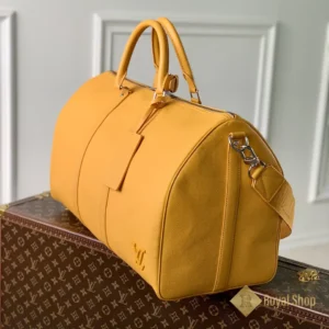 Cạnh bên Túi du lịch nam LV Keepall Y-M21420