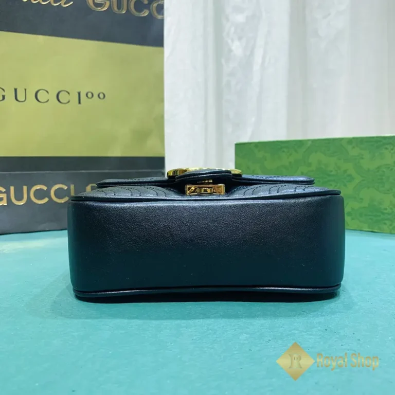 Đáy Túi xách nữ Gucci GG Marmont Mini B-811238