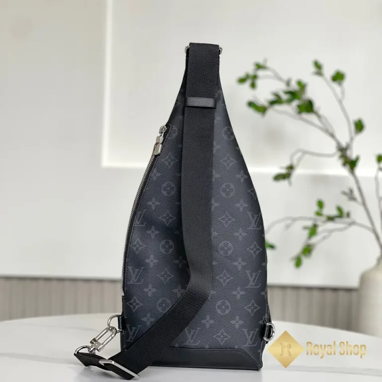 Mặt sau Túi đeo chéo LV nam Slingbag B-M30936