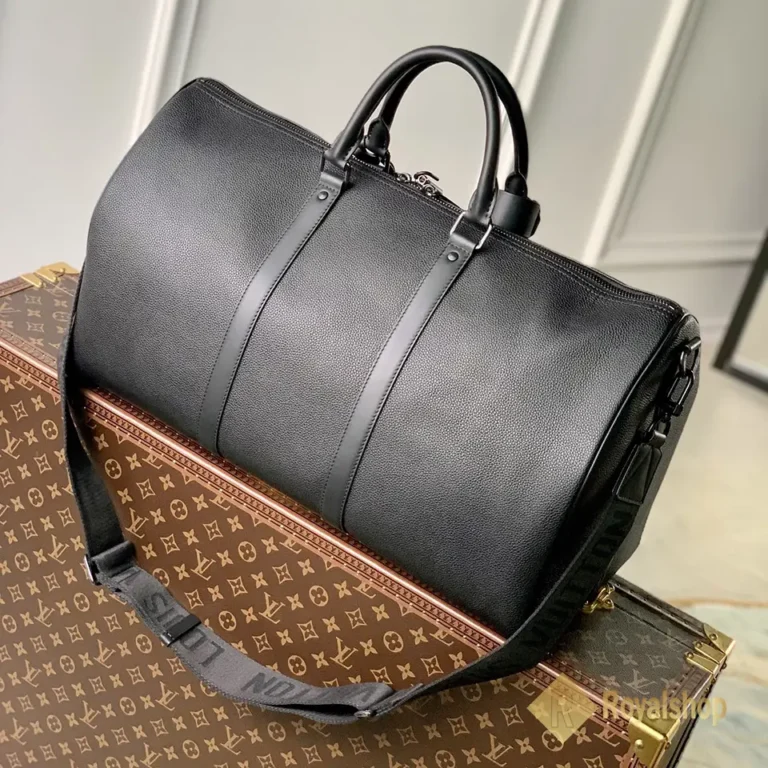 Mặt sau Túi du lịch LV nam Keepall B-M21420.