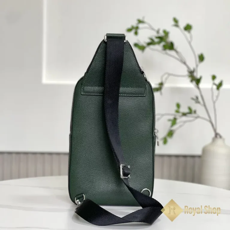 Mặt sau Túi nam LV Slingbag Gr-M30863