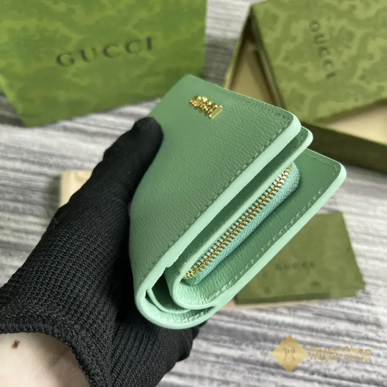 Cạnh Ví ngắn nữ Gucci Script G-772640