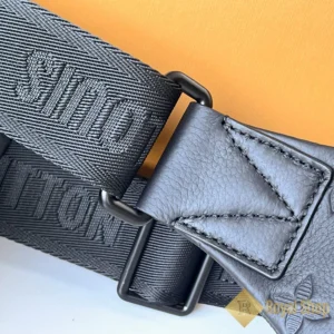 Chi tiêt dây đeo Túi nam LV Rush Bumbag M47058