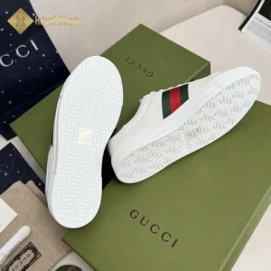 Đế Giày Gucci ong phiên bản 2024 GC86352