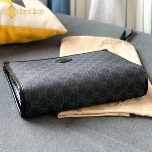 Phần đáy Túi Clutch Gucci nam 672956 màu đen