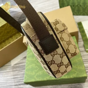 cạnh bên Túi bao tử nam Gucci 802096