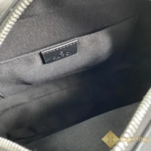 Bên trong Túi nam Gucci GG Black crossbody GC574886