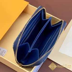 Bên trong Ví ngắn LV nữ Zippy Coin Purse M82957