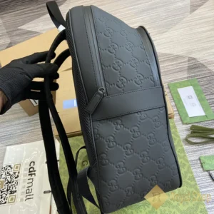 Cạnh Túi Balo Gucci nam Small backpack màu đen GC771280