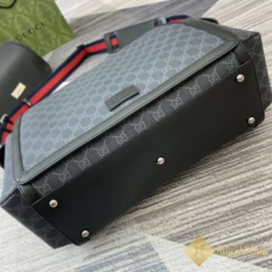 Đáy Túi Gucci nam GG Supreme medium diaper màu đen GC495909