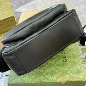 Đáy Túi Gucci nam đeo chéo messenger màu đen GC782764