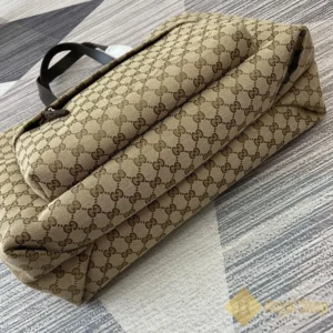 Đáy Túi xách nam Gucci Large GG Tote màu nâu GC802166