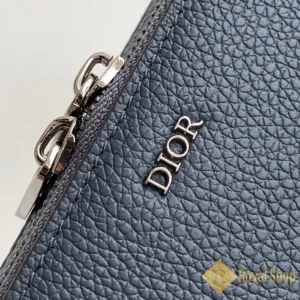 Logo Túi nam Dior đeo chéo Zipped Pouch màu đen DR22412-2