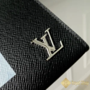 Logo Túi nam LV cầm tay Pochette taiga M22763