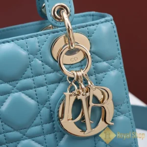 Logo Túi nữ Lady Dior màu xanh da trời M0538