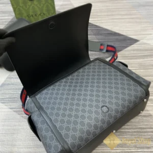 Nút khoá Túi Gucci nam GG Supreme medium diaper màu đen GC495909