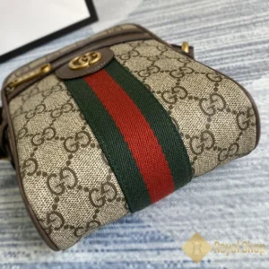 Phần đáy Túi nam Gucci đeo chéo Ophidia shoulder màu nâu GC598127