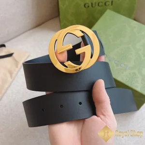 Trên tay Thắt lưng Gucci nam khoá vàng BGC092705