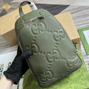 Trên tay Túi nam Gucci Jumbo GG crossbody màu xanh lá GC766937