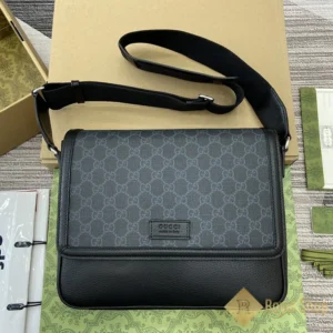 Túi nam Gucci Medium GG Crossbody Màu đen GC795459