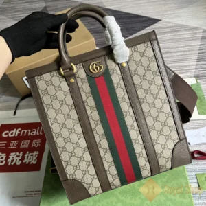 Túi xách nam Gucci Ophidia GG Tote màu nâu 724685