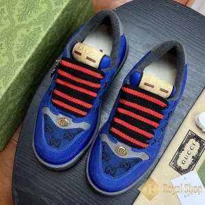 Form Giày Gucci nam sneaker Screener màu xanh 7F1838TV