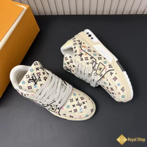 Giày nam LV Trainer Sneaker Monogram kem 1ACXBG