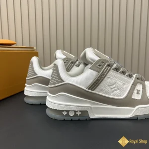 Giày sneaker nam LV Trainer màu xám 1A8KB8 giá rẻ