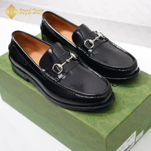 Góc nghiêng Giày lười Gucci nam đế cao loafer with Horsebit GC776660 màu đen