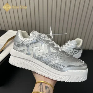 Trên tay Giày Versace nam Sneaker Odissea màu bạc VC1008124D