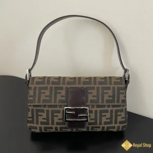 Túi nữ Fendi Vintage khoá trắng 5021B50 hot