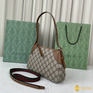 Túi nữ Gucci GG Emblem small shoulder 815218 cao cấp