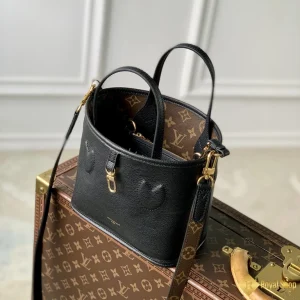 Túi nữ LV Neverfull Bandoulière Inside Out BB màu đen M12099 đẹp