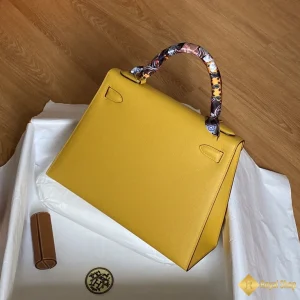 cận cảnh Túi xách Hermes nữ Kelly 28cm Jaune Amber 9D