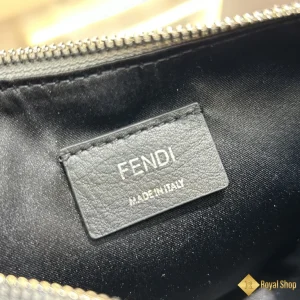 địa chỉ mua Túi nữ Fendi Graphy màu bạc FD102302