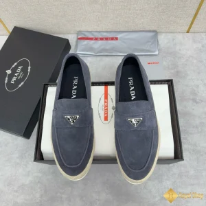 Giày Prada nam loafer da lộn màu xanh CKP4378