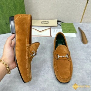 Giày loafer Gucci nam CKG241057 được làm thủ công