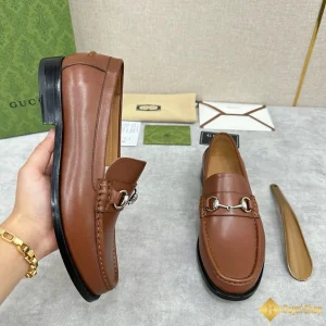 Giày loafer Gucci nam CKG421132093 được làm thủ công