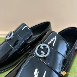 Giày loafer Gucci nam CKG421452093 2024