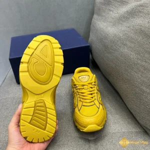 Giày sneaker Dior nam B30 màu vàng CKD24062 đẹp