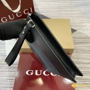 Túi Clutch Gucci nam  màu xám phối đen 795487 chính hãng