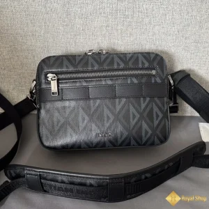 Túi DIor nam Safari Bag đeo chéo màu đen D8031