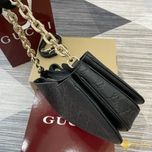 Túi Gucci nữ GG Emblem màu đen 815263 Hà Nội