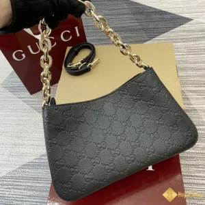 Túi Gucci nữ GG Emblem màu đen 815263 cao cấp