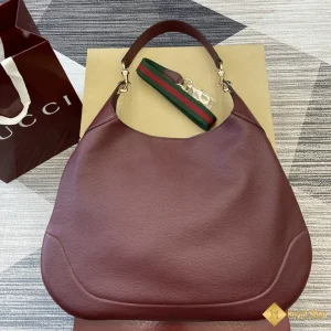 Túi Gucci nữ Gucci B medium shoulder 820169 AAEJU 6248